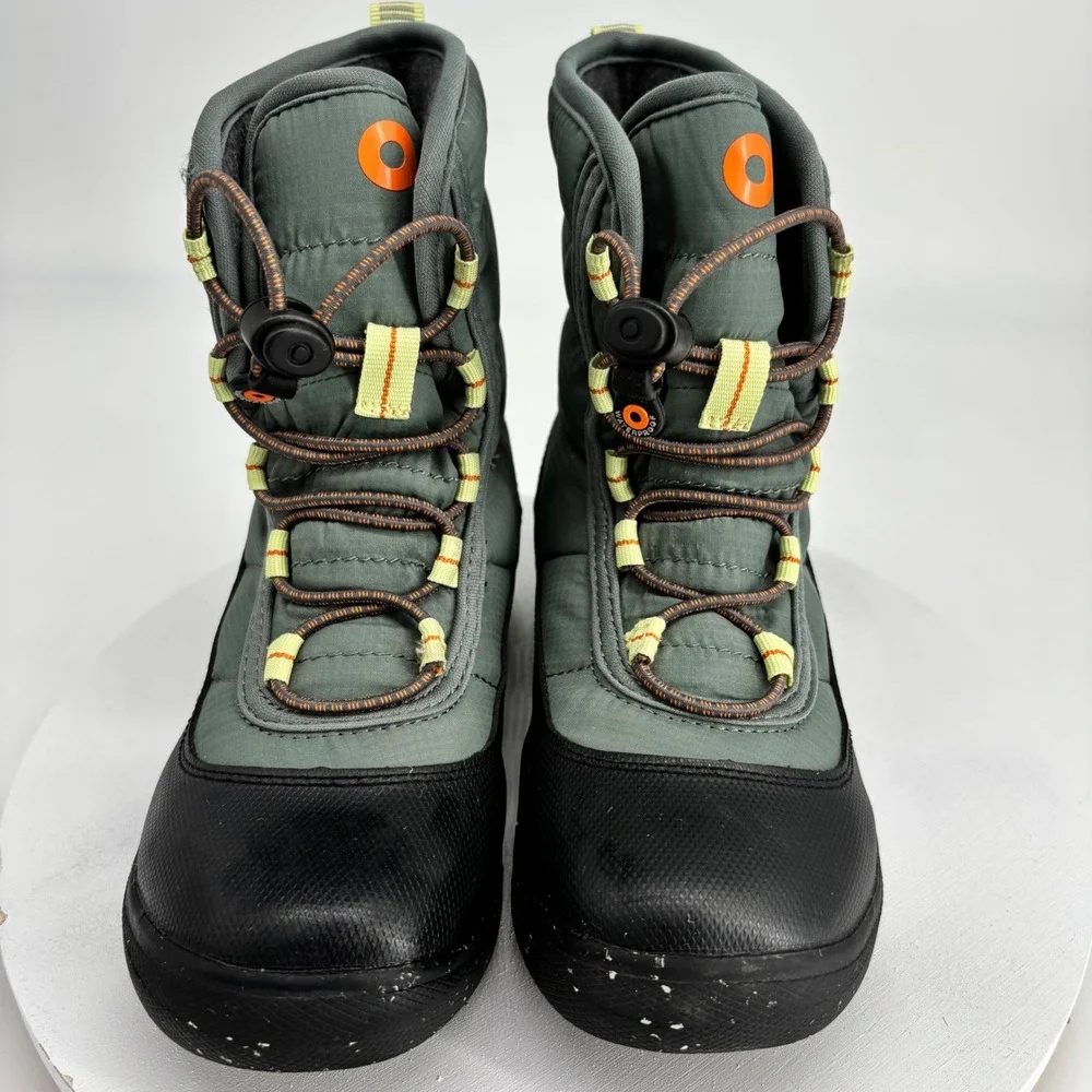 Bogs Skyline Snow Boots Kids 13 Green Waterproof Insulated warm HTF ski sldding